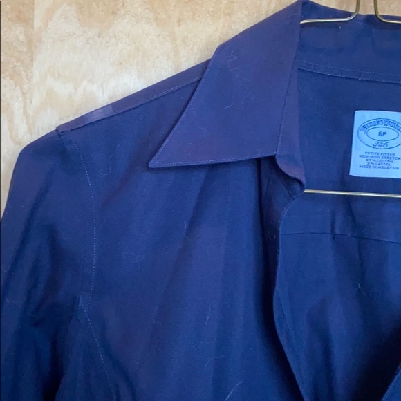 Brooks Brothers blue button down - Picture 4 of 4